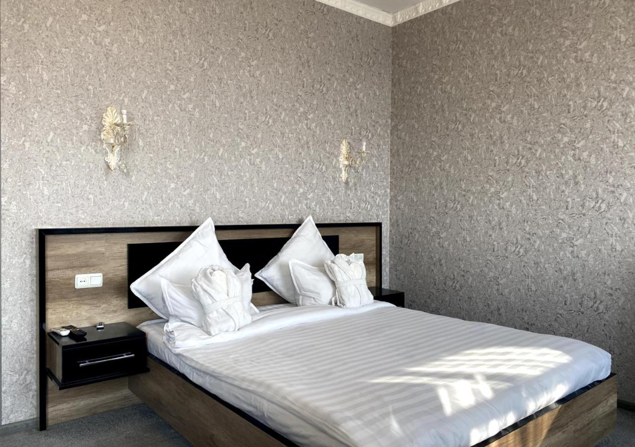 Diyor Hotel Marghilon المظهر الخارجي الصورة