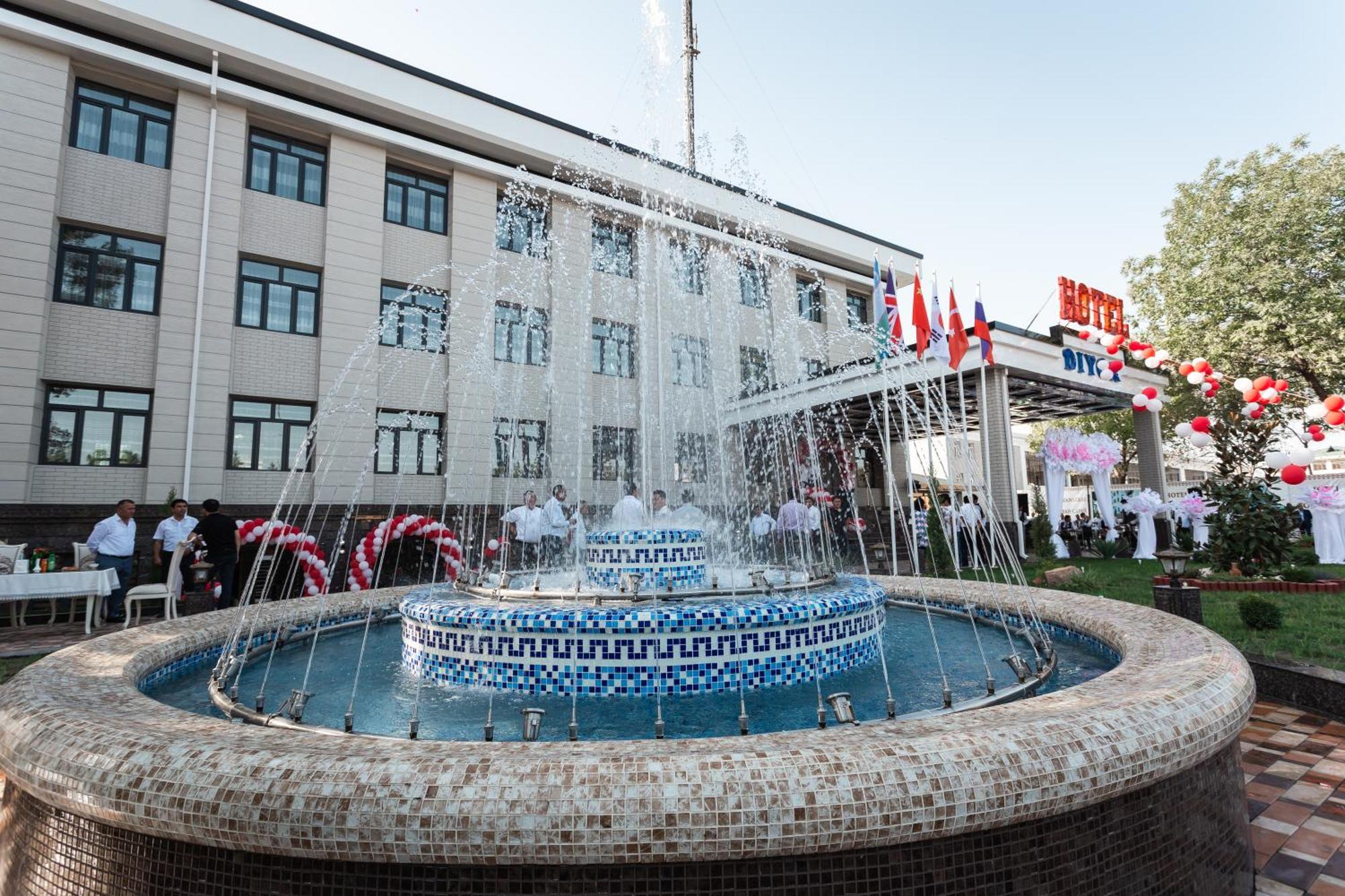 Diyor Hotel Marghilon المظهر الخارجي الصورة